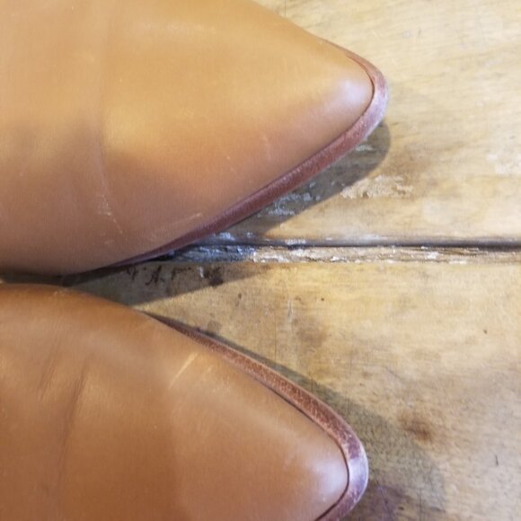 Madewell Slip On shoe size 9 in Camel Color - Picture 3 of 4